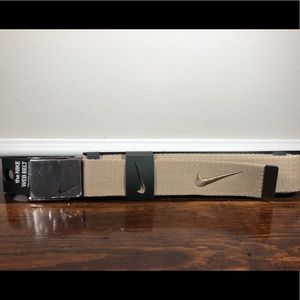 NWT Nike Golf - Men's Embroidered Swoosh Web Belt